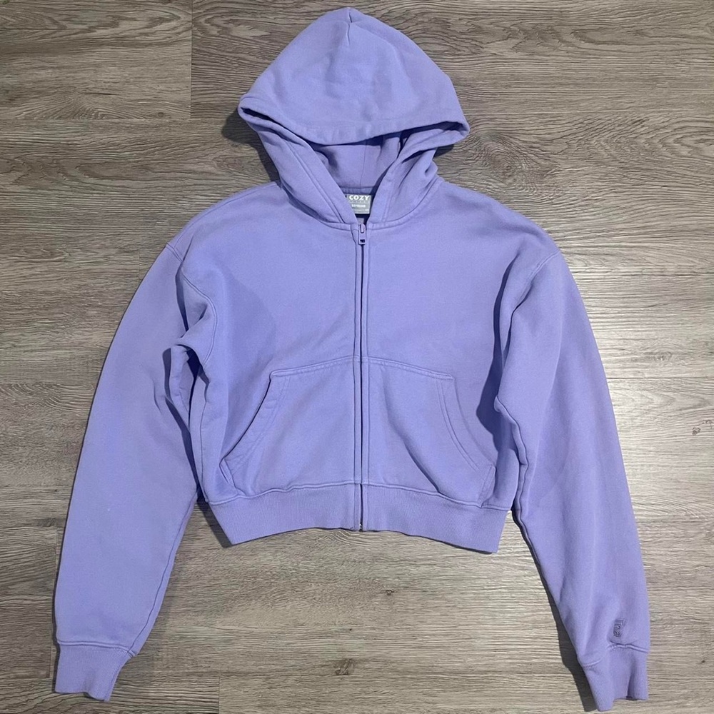 Aritzia Cozy fleece boyfriend boxy zip up hoodie - Picture 1 of 2
